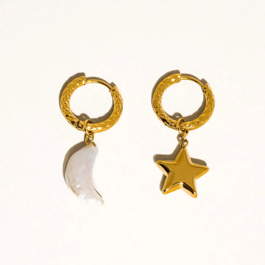 Moon and Star Earring 18k Gold