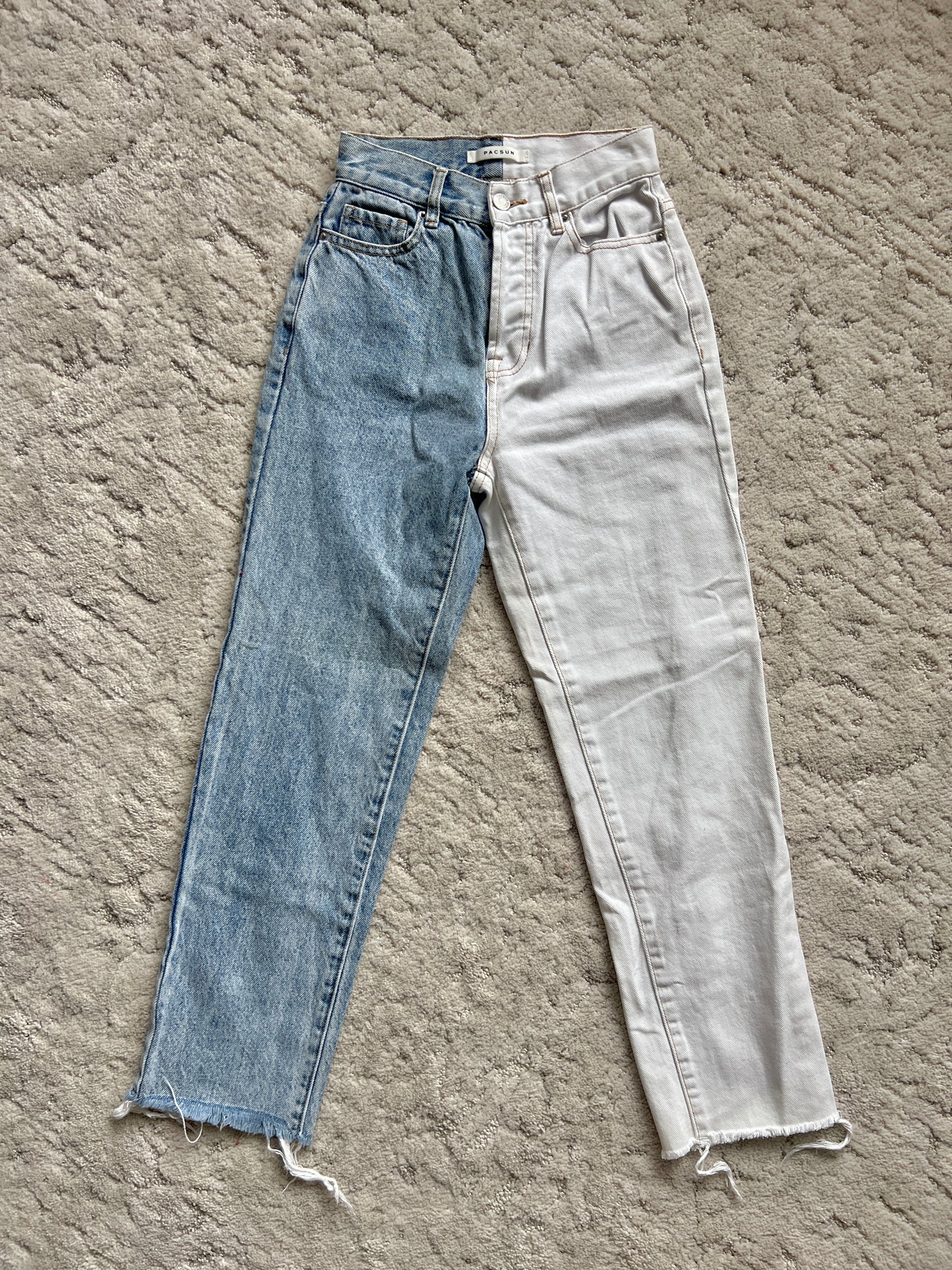 Waist:23 Inseam:25 Hip:33 Rise:10.5