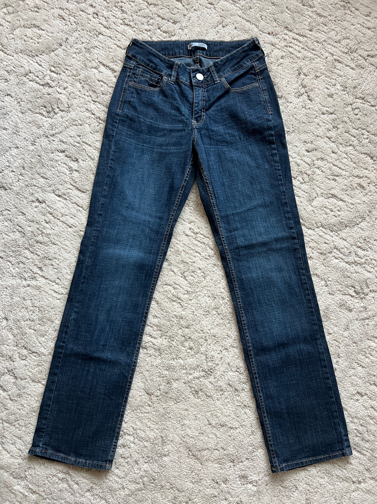 Waist:30 Inseam:31.5 Hip:35 Rise:9